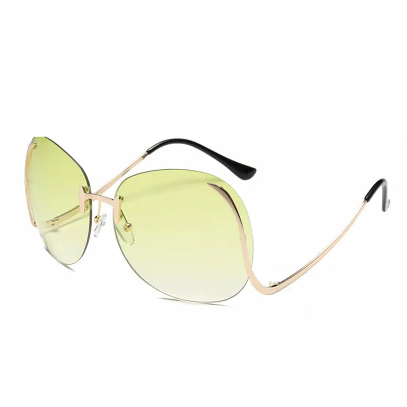 SkyShade Luxe – Oversized Gradient Visor Sunnies
