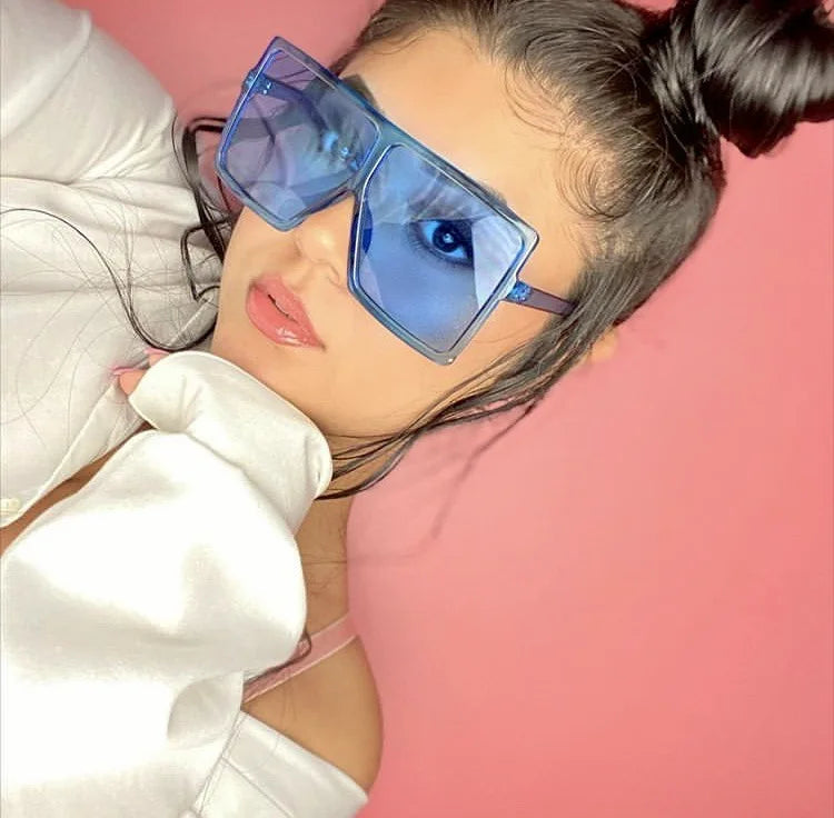 JetSet Blocks – Oversized Square UV Shades